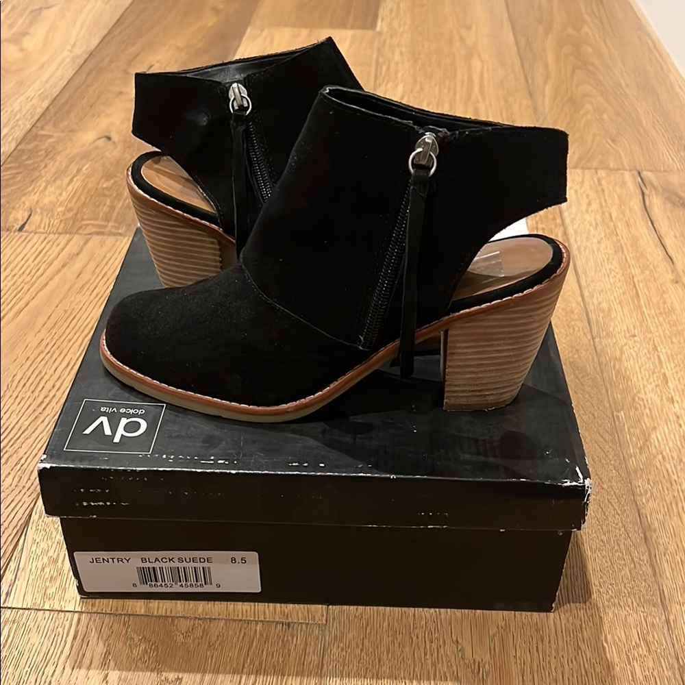 DV by Dolce Vita Jentry Black Suede Women's Ankle Boots